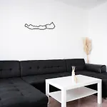 Case de vacanță Balaton A Kertben - Balaton In The Garden - Beachfront With Beautiful View, Private *
