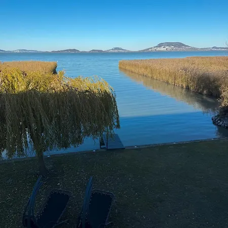 Balaton A Kertben - Közvetlen Vízparti Apartmanok, Csodálatos Panorámával *