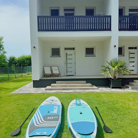 Tatil Evi Balaton A Kertben - Balaton In The Garden - Beachfront With Beautiful View, Private